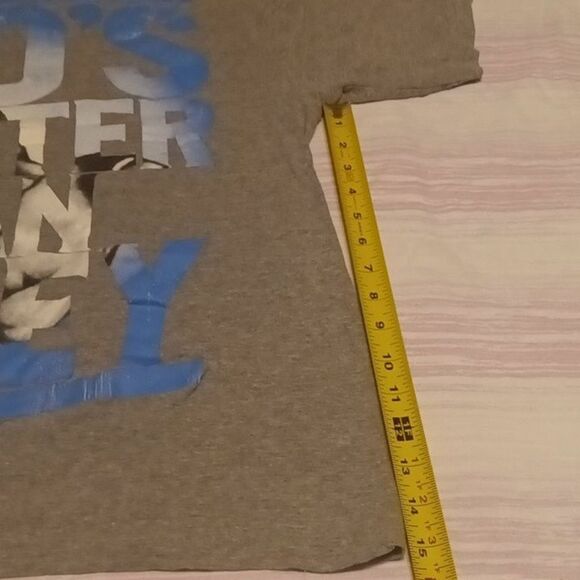 God's greater than money Tee - Size: XL (0415) - Picture 5 of 8